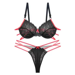 ست شورت و سوتین زنانه انوشه مدل 400002