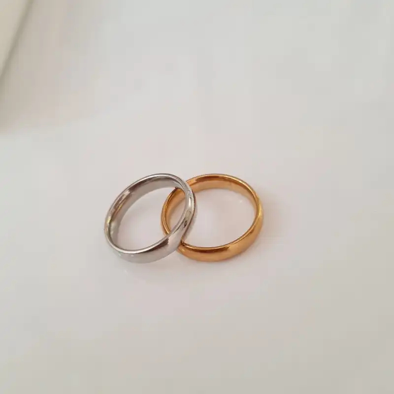 انگشتر مدل حلقه ساده