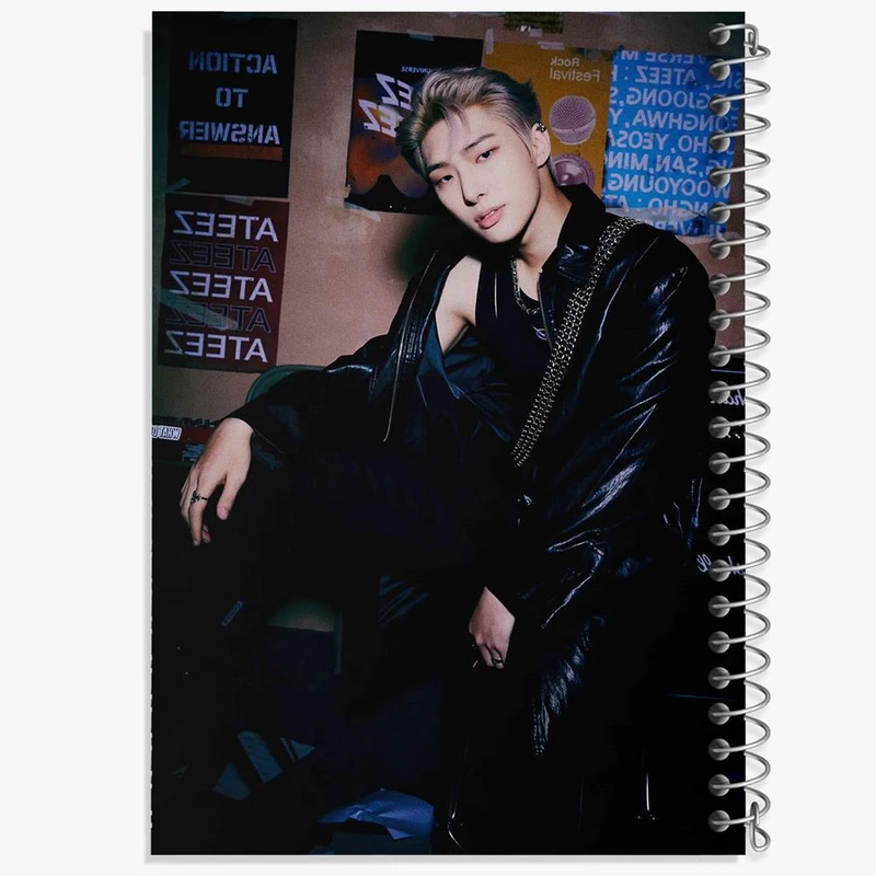 دفتر نقاشی 50 برگ خندالو مدل مینگی گروه ایتیز ATEEZ کد 21256