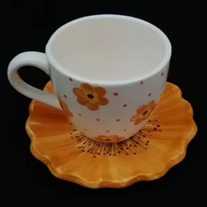 ست فنجان و نعلبکی سرامیکی هیوا طرح آفتابگردان مدل کمر باریک کد 9010752