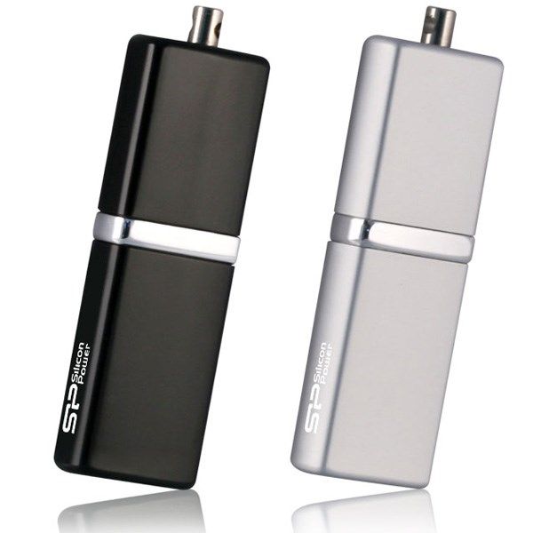 فلش مموری USB 2.0 سیلیکون پاور مدل لوکس مینی 710 ظرفیت 16 گیگابایت فلش مموری USB 2.0 سیلیکون پاور مدل لوکس مینی 710 ظرفیت 16 گیگابایت