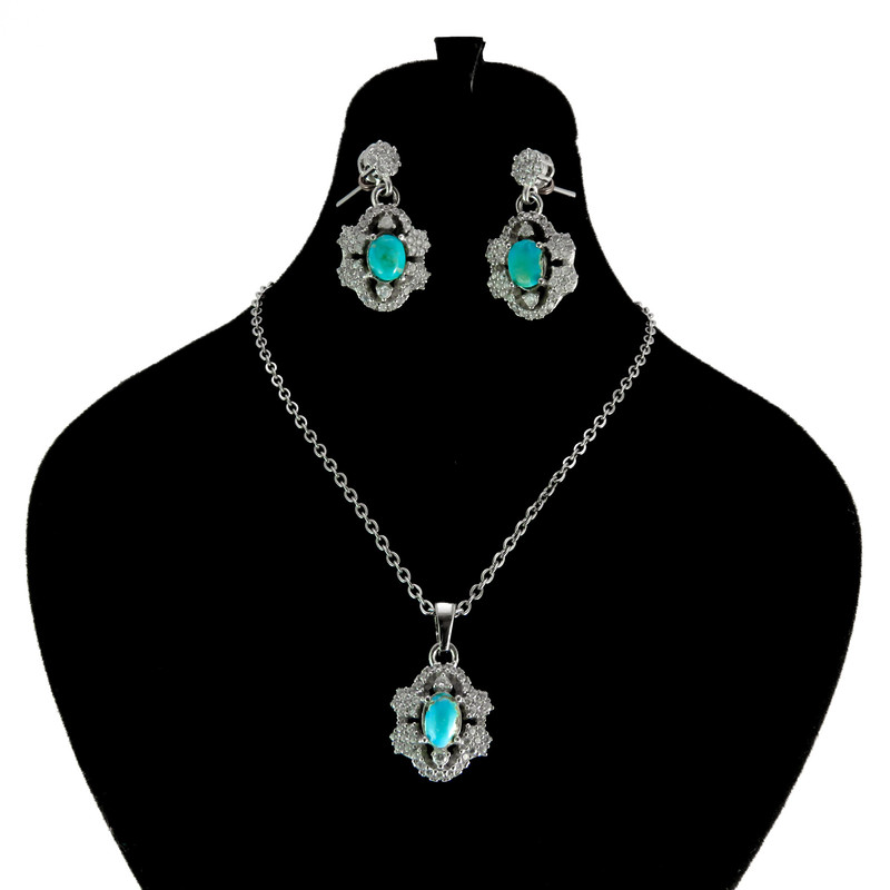 نیم ست نقره زنانه کد AV063 نیم ست نقره زنانه کد AV063