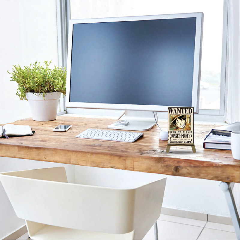 تابلو شاسی مدل انیمه وان پیس اعلامیه طرح مانکی لوفی به همراه پایه شاسی