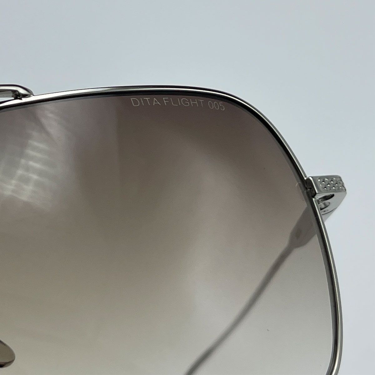 عینک آفتابی مردانه دیتا مدل FLIGHT005 - Brown -  - 11