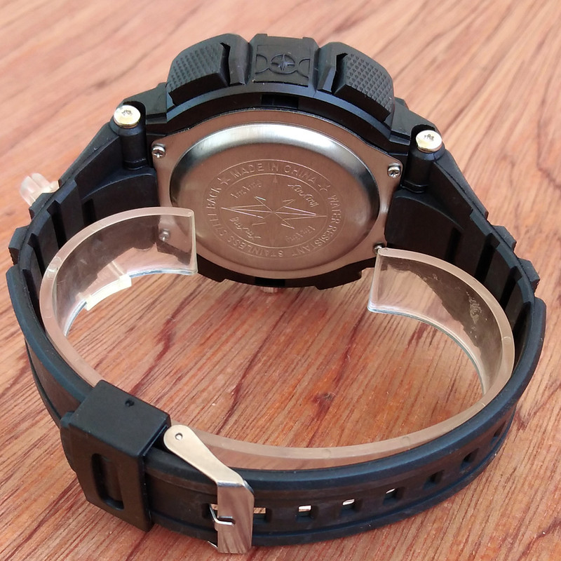 ساعت مچی دیجیتال پسرانه مدل اسپرت کد 140