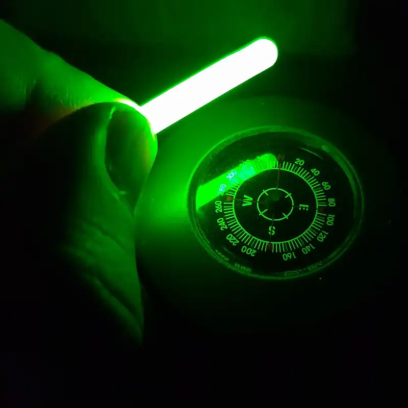 چراغ اضطراری مدل EMG به همراه کپسول اضافه