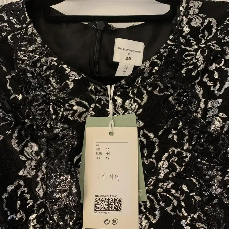 پیراهن زنانه اچ اند ام مدل 0923551001