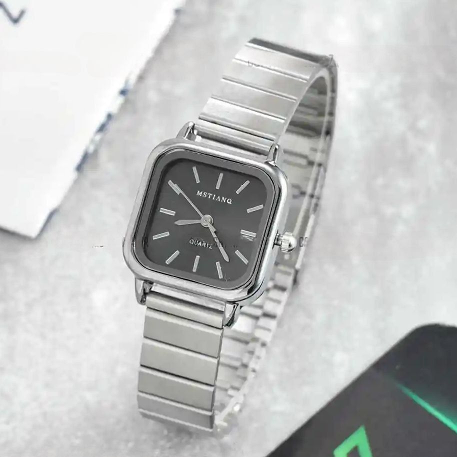 ساعت مچی عقربه ای زنانه مدل بند ریلی 06 - - 4