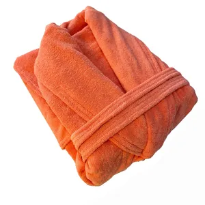 حوله پالتویی هنرمند مدل Madison سایز 115