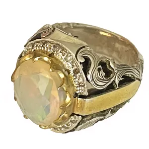 انگشتر نقره مردانه مدل اوپال اتیوپی طرح قلمزنی و شبکه و نگین الماس