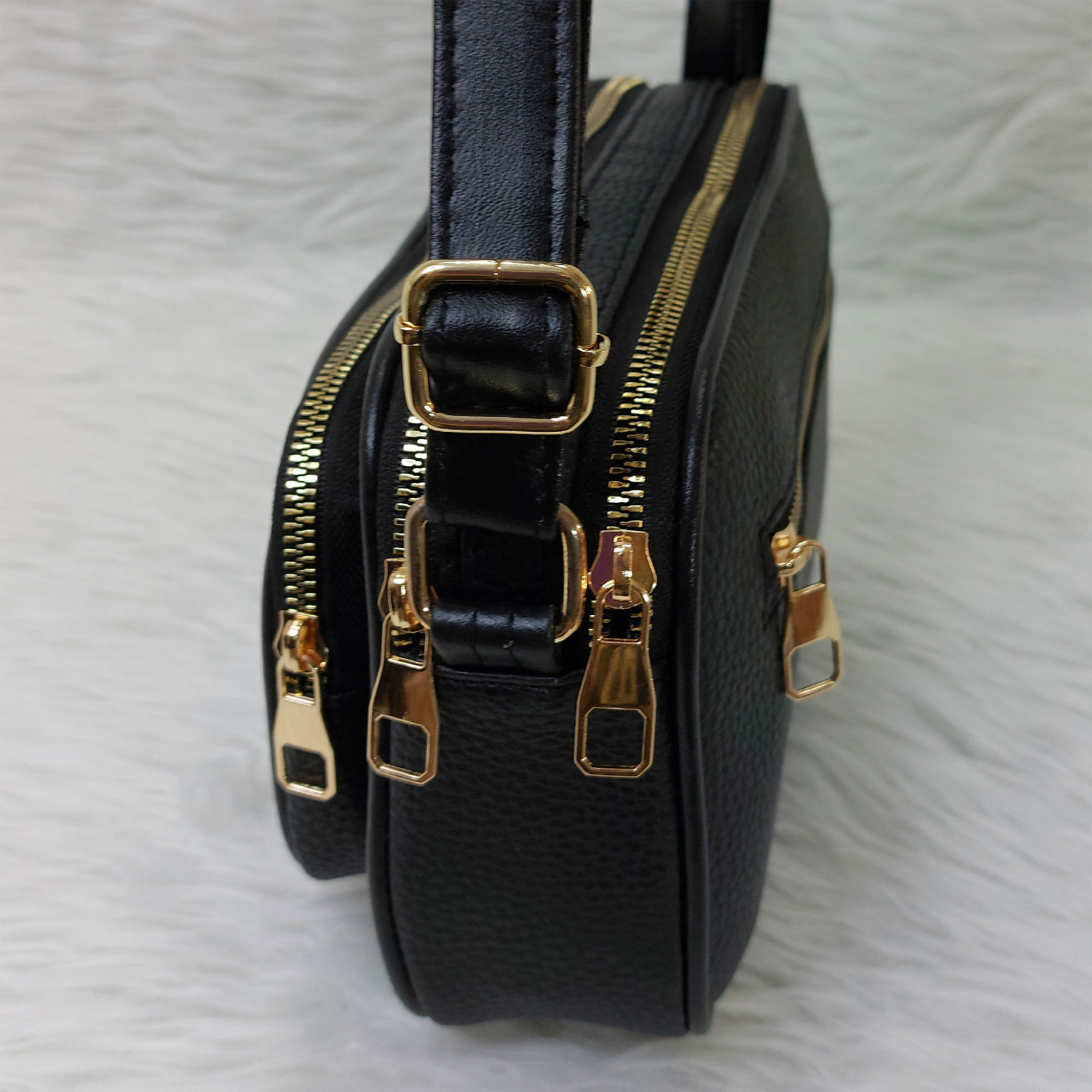 کیف رودوشی زنانه مدل سه زیپ