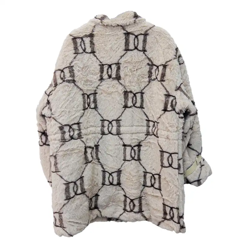 پالتو زنانه مدل گیسو D2