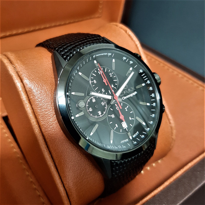 ساعت مچی عقربه ای مردانه اوماکس مدل MG09K22I ساعت مچی عقربه ای مردانه اوماکس مدل MG09K22I