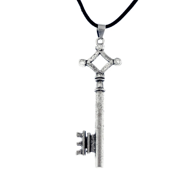 عکس شماره 6 : گردنبند برانت طرح کلید ارن حمله به تایتان