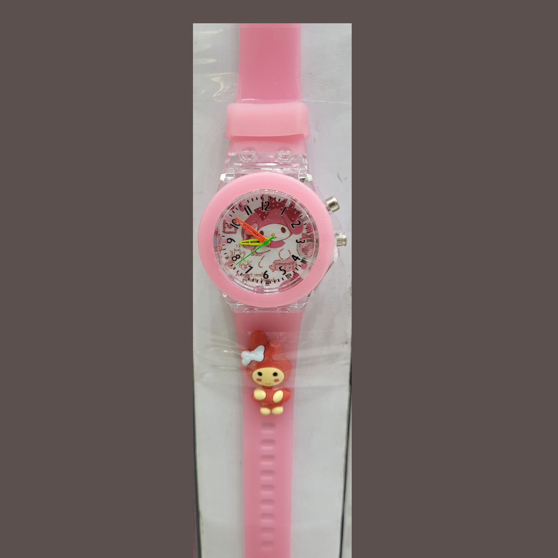 ساعت مچی عقربه ای دخترانه مدل دختر توت فرنگی چراغدار بند سیلیکونی ضد حساسیت ساعت مچی عقربه ای دخترانه مدل دختر توت فرنگی چراغدار بند سیلیکونی ضد حساسیت