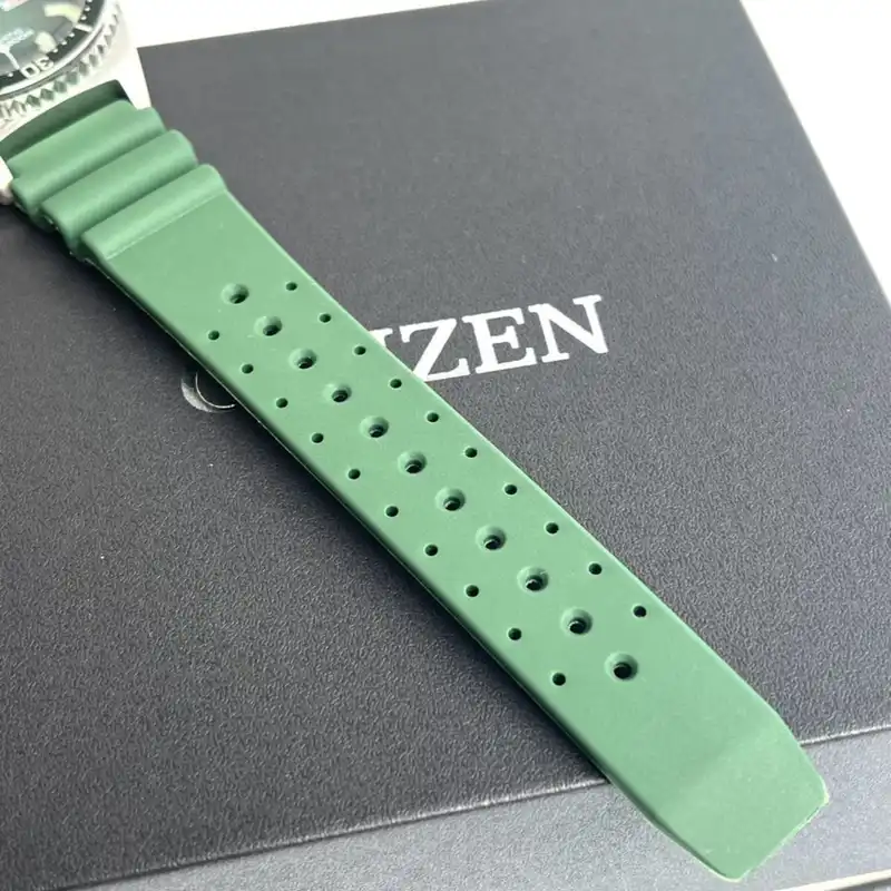 ساعت مچی عقربهای سیتی زن مدل NY0121-09X