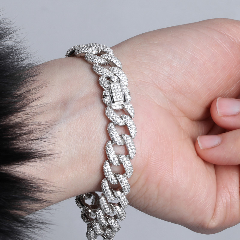 دستبند نقره زنانه مدل 01 دستبند نقره زنانه مدل 01