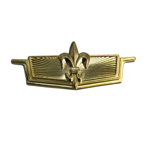 آرم خودرو مدل کاپرسی