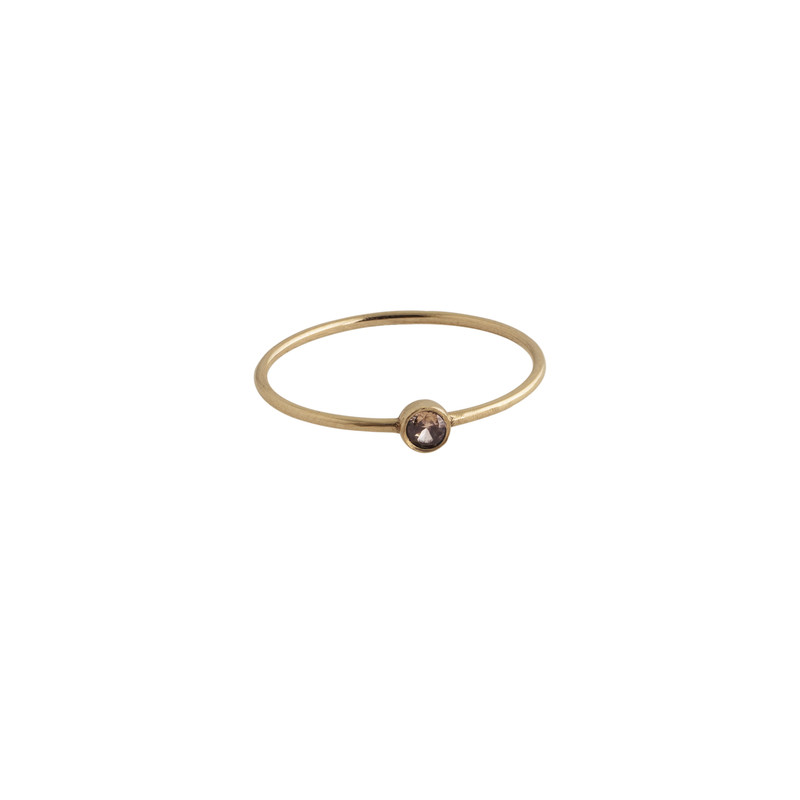 انگشتر طلا 18 عیار زنانه پولک مدل تک نگین انگشتر طلا 18 عیار زنانه پولک مدل تک نگین