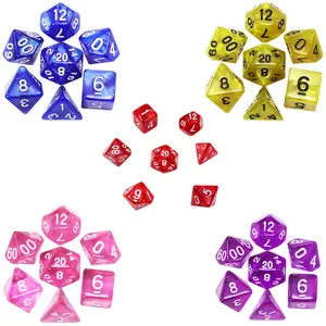 تاس بازی مدل Dungeons and Dragons  کد 1005 بسته 35 عددی