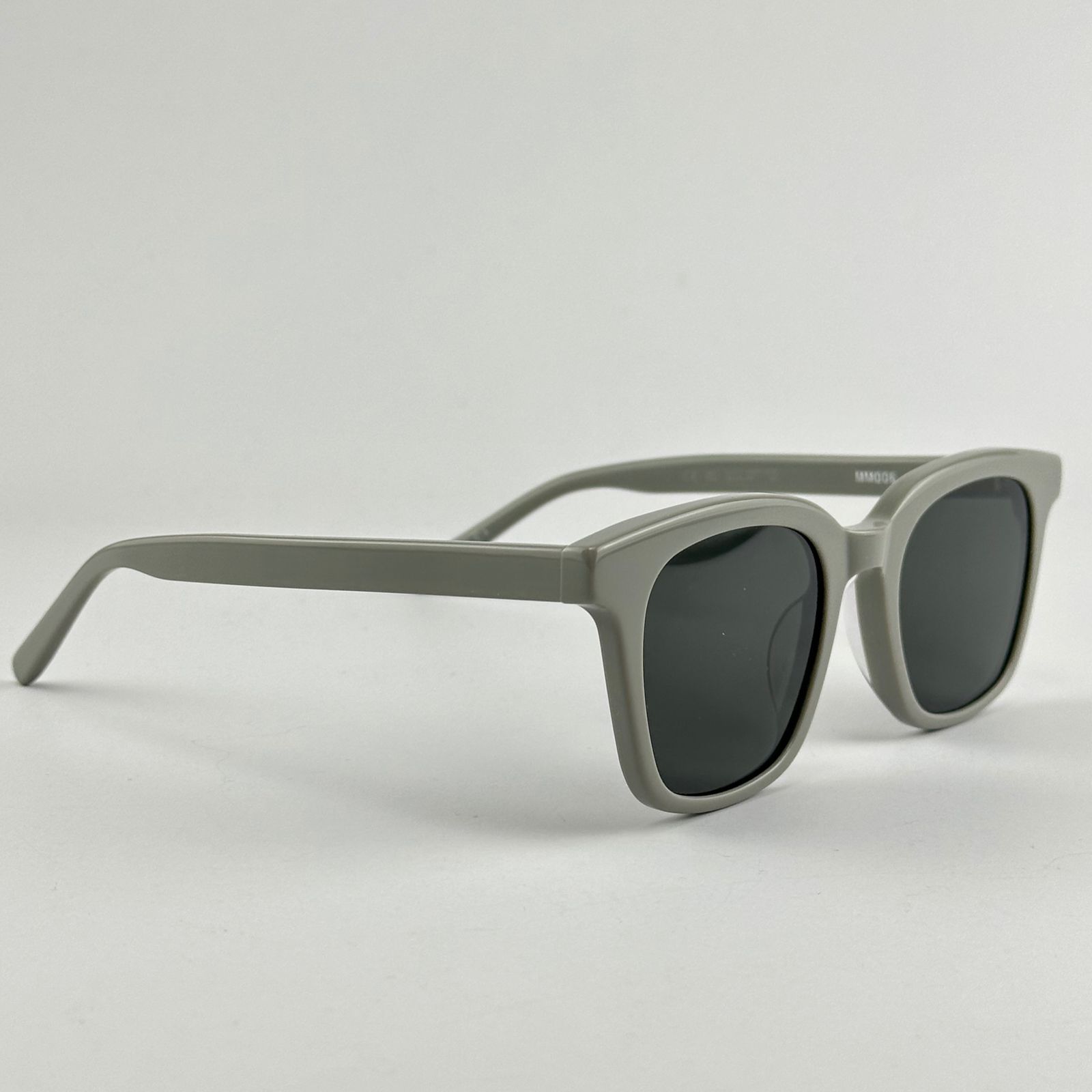 عینک آفتابی جنتل مانستر مدل MM006 -  - 3
