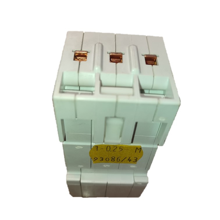 کلید حرارتی اف اند جی مدل Z7-MS 0.16-0.25A