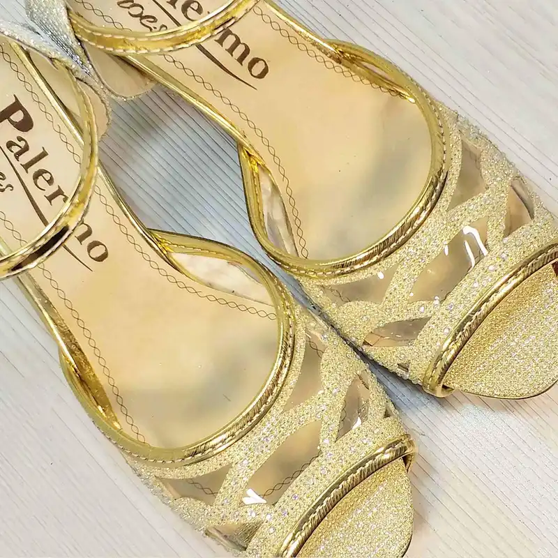 صندل زنانه مدل PALE-GLZM82