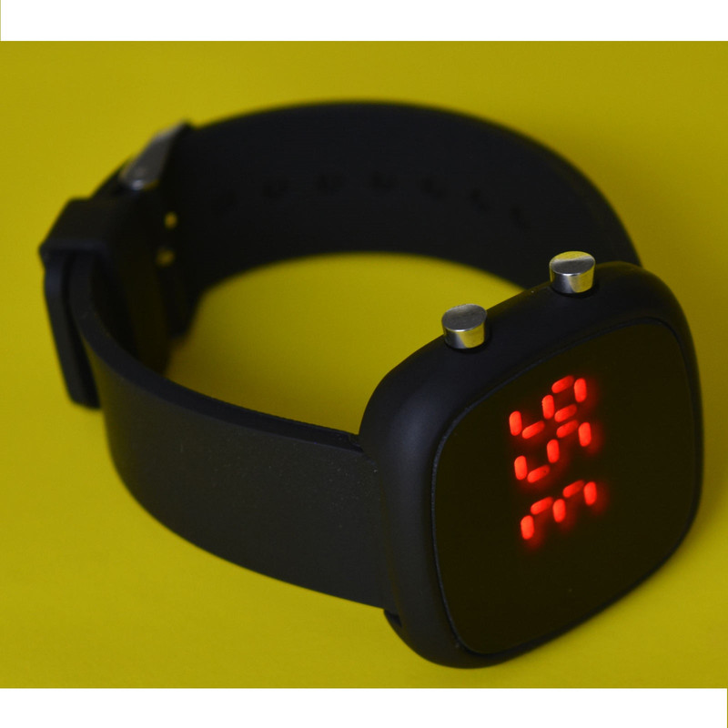 ساعت مچی دیجیتال مدل 693028 ساعت مچی دیجیتال مدل 693028