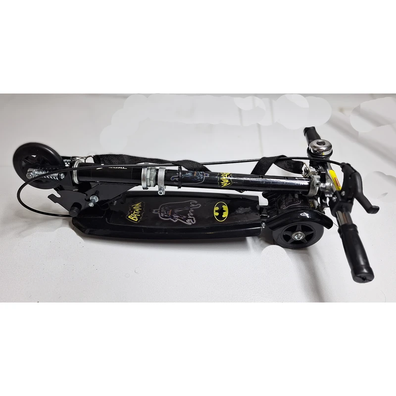 عکس شماره 10 : اسکوتر رجال مدل 3 چرخ آپشنال بتمن ظرفیت وزنی 60 کیلوگرم