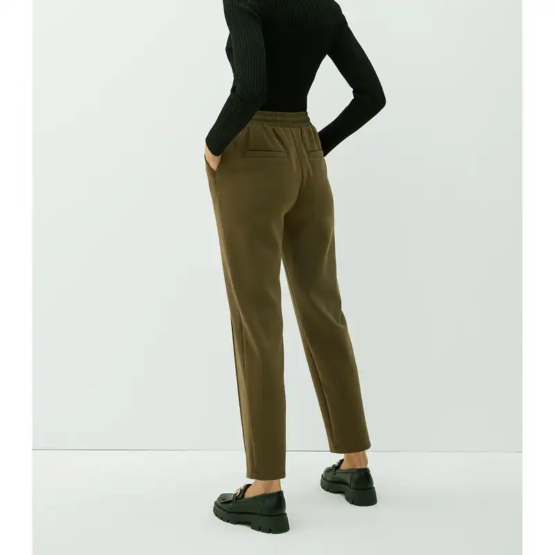 شلوار زنانه اس.اولیور مدل 10.2.11.18.180.2121610