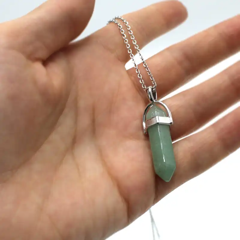 گردنبند مدل آونتورین منشوری