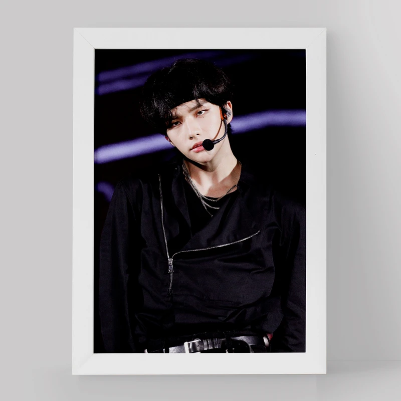 تابلو خندالو مدل هیونجین گروه استری کیدز Stray Kids کد 11866