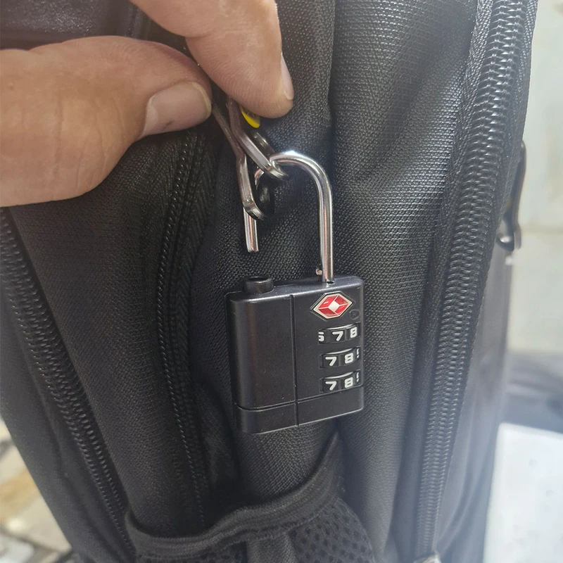 عکس شماره 12 : قفل چمدان مدل tsa