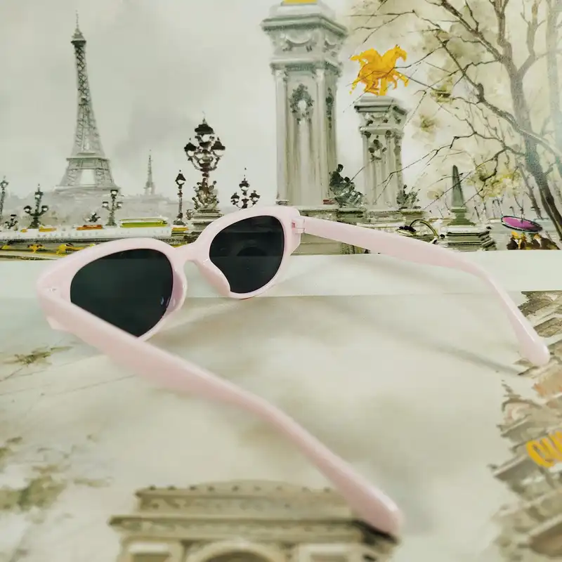 عینک آفتابی بچگانه مدل CH10 کد PI