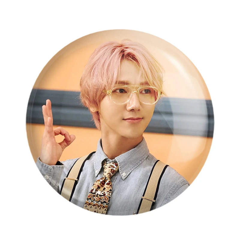 مگنت خندالو مدل یسونگ گروه سوپر جونیور Super Junior  کد 21473