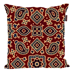 کوسن پاد آفرین مدل سنتی طرح گلیم فرش کد PK40316