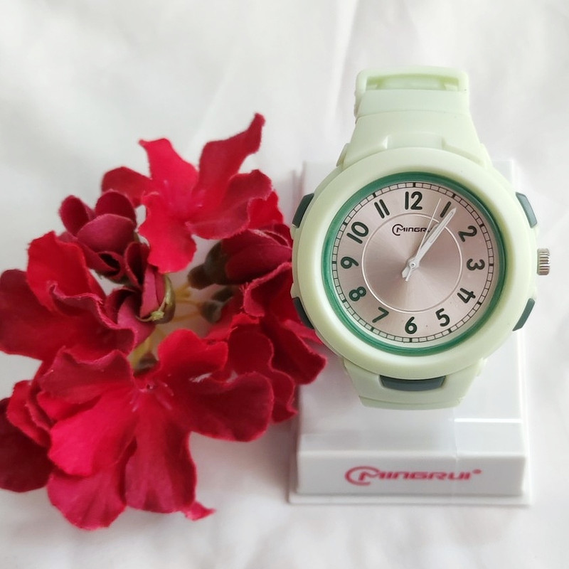 ساعت مچی عقربه ای مینگ روی مدل Mi1 ساعت مچی عقربه ای مینگ روی مدل Mi1