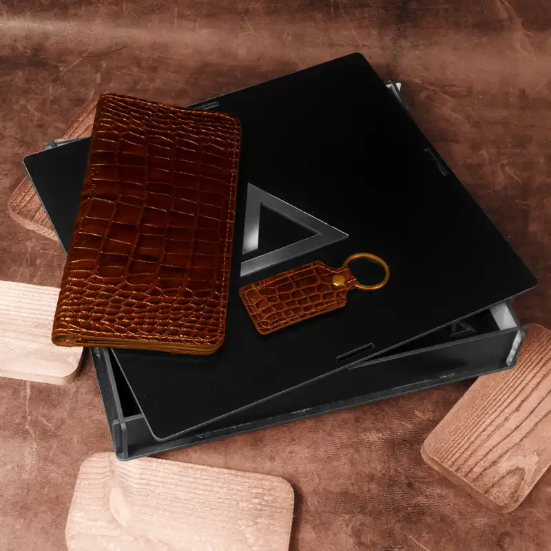 ست هدیه چرم آراهمراه مدل ARASET16