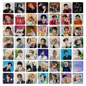 مگنت خندالو طرح استری کیدز Stray Kids مدل مربعی کد 43 مجموعه 49 عددی