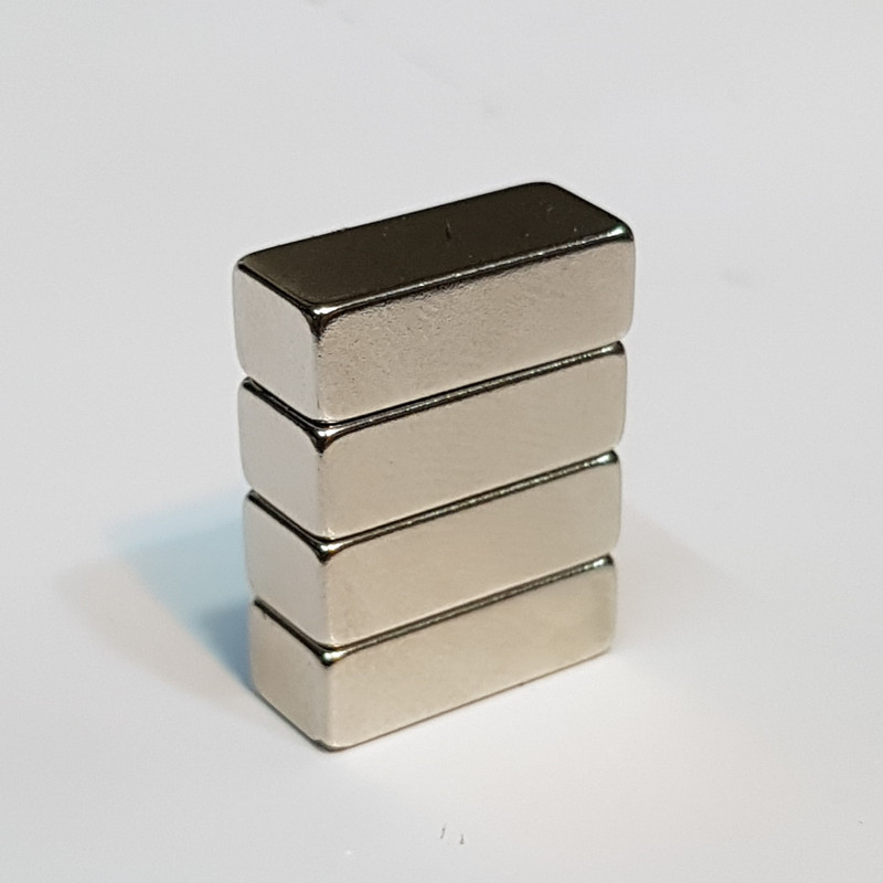 آهن ربا مدل M15-6.5-5 کد ۲۰۴۹ بسته ۴ عددی