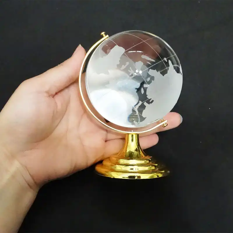 دکوری مدل کره زمین بلوری کد 03