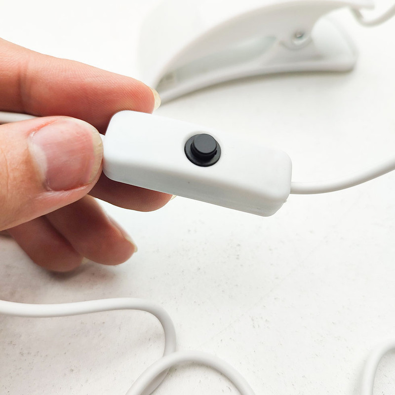 چراغ مطالعه گیره ای مدل MY-013-USB