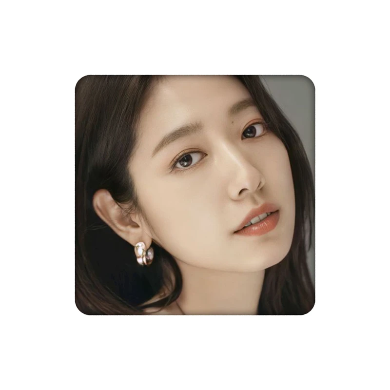 زیرلیوانی طرح بازیگر کره ای Park shin hye کد 1956962