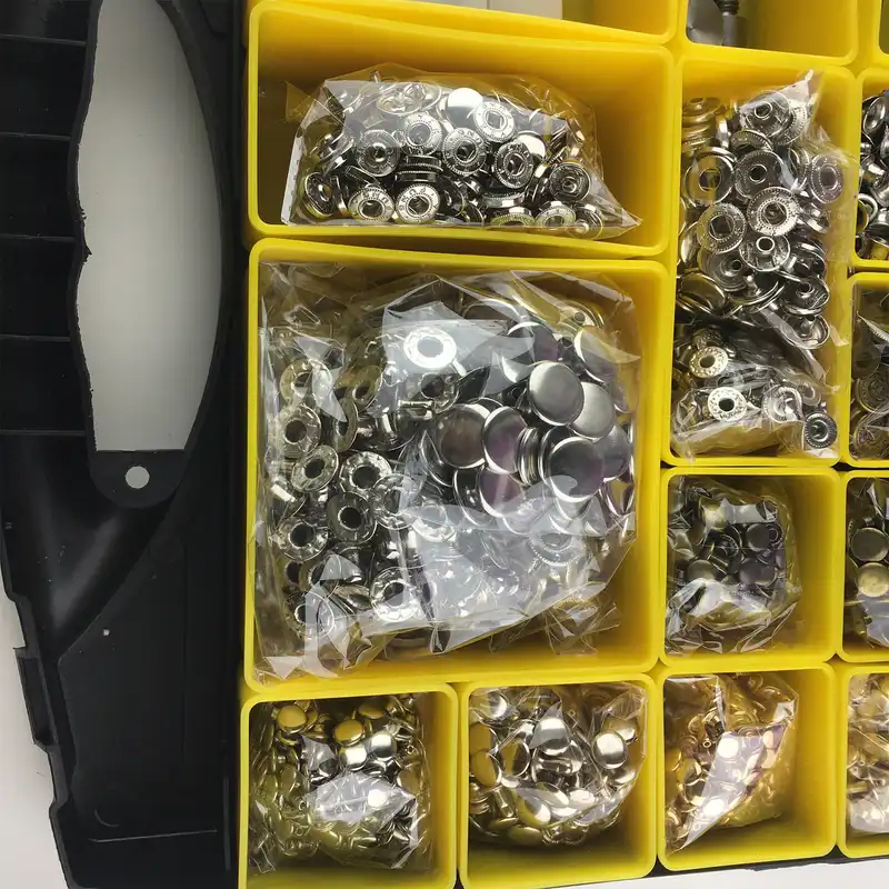 دکمه و پرچ چرم دوزی  کد SP20X به همراه قالب مجموعه 20 عددی