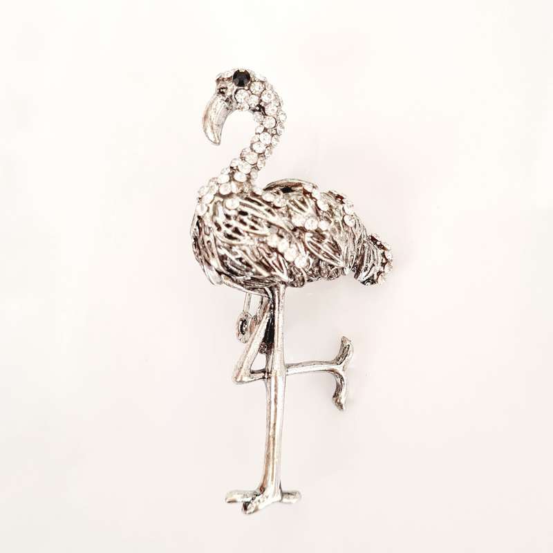 سنجاق سینه دخترانه فشن مدل فلامینگو