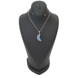 گردنبند مدل ماه سنگی شب تاب 