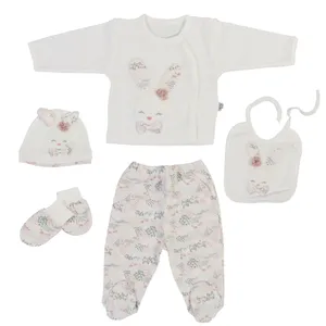 ست 5 تکه لباس نوزادی گایه مدل cbg119m