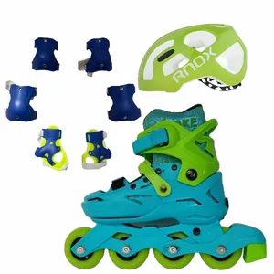 اسکیت کفشی مدل local-m همراه با لوازم ایمنی و کلاه