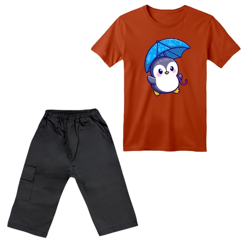 ست تی‌شرت آستین کوتاه و شلوارک پسرانه مدل پنگوئن کد ۵