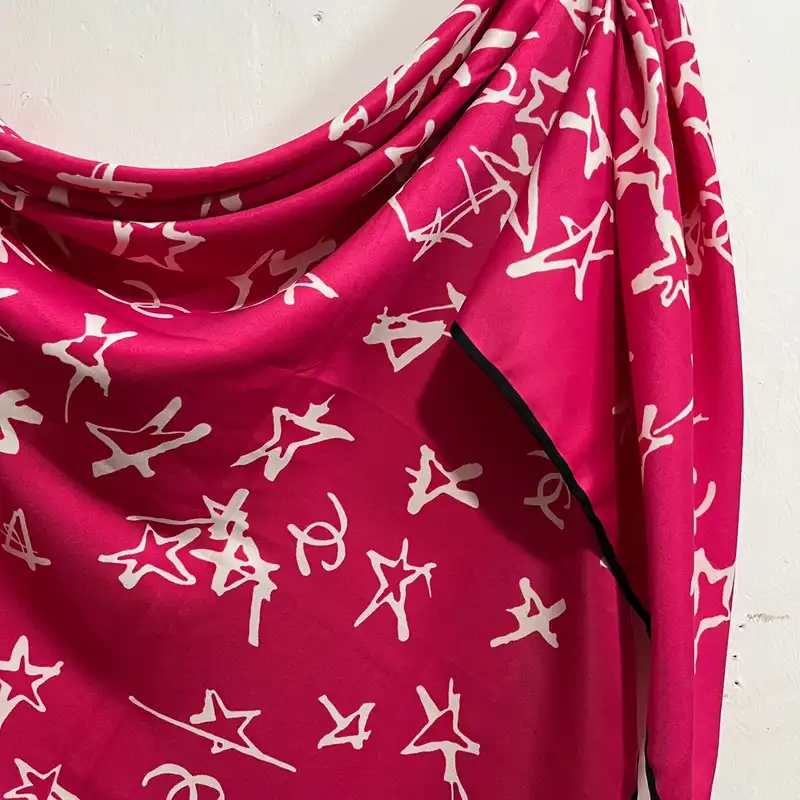 روسری زنانه مدل ستاره